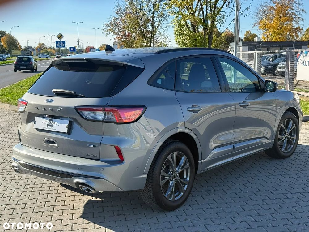 Ford Kuga 2.0 TDCi 2x4 ST-Line - 4