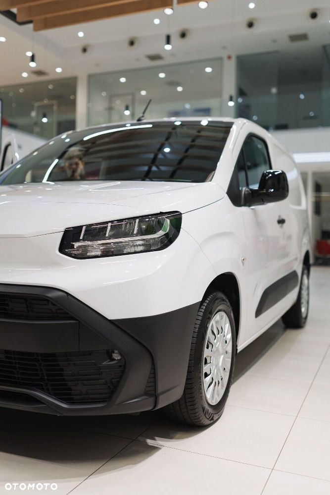 Toyota Proace City - 14
