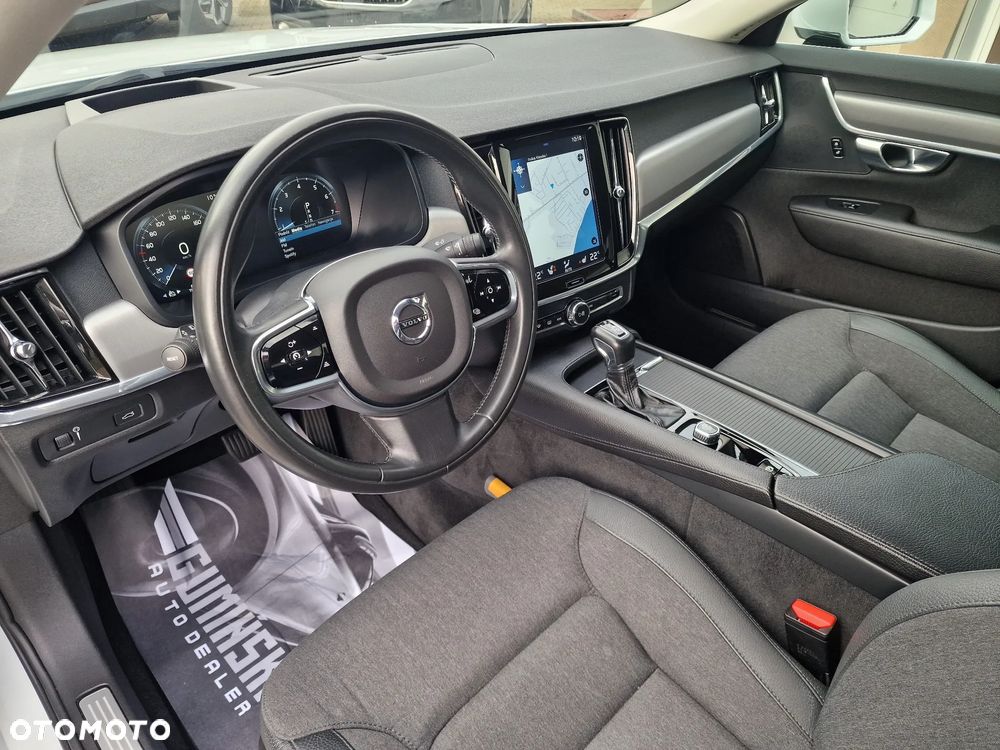 Volvo S90 T4 Geartronic Momentum Pro - 19
