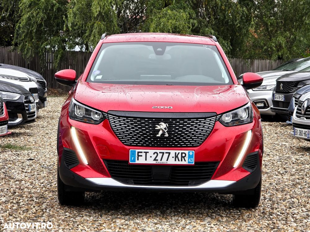 Peugeot 2008 1.2 L PureTech STT EAT8 Allure - 2