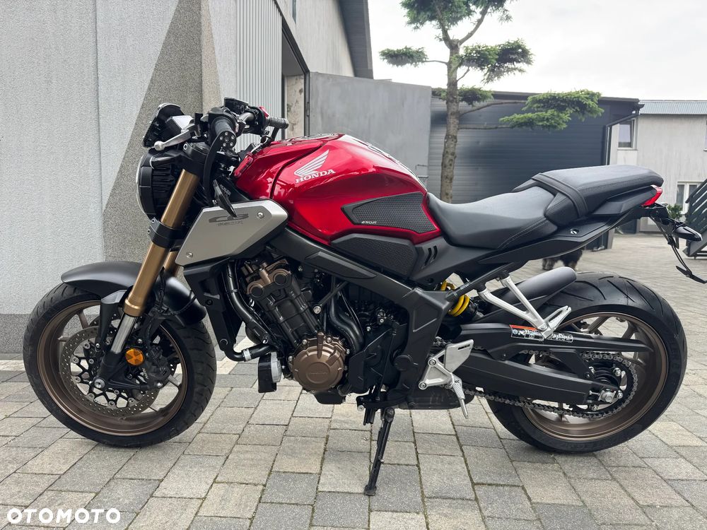 Honda CB - 30