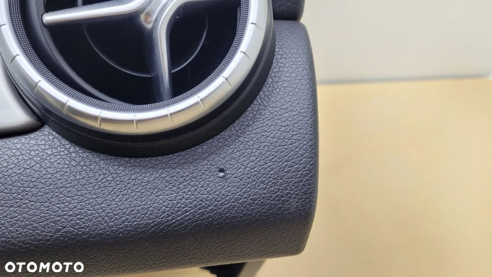 MERCEDES CLA W117 DESKA KONSOLA ORYGINAŁ - 7