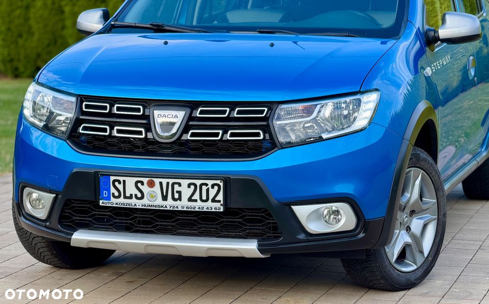 Dacia Sandero Stepway TCe 90 (S&S) Celebration - 23