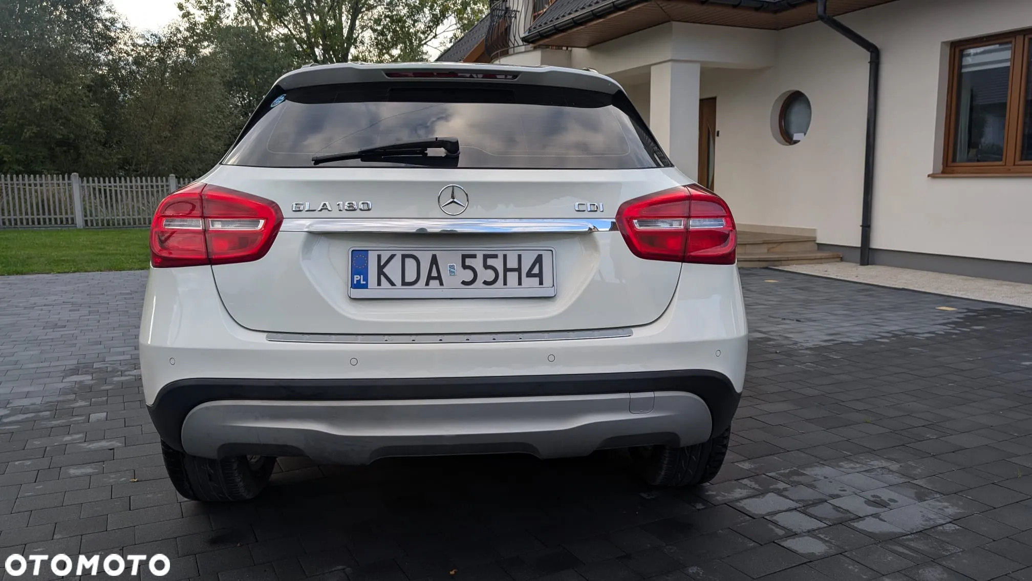 Mercedes-Benz GLA 180 (CDI) d - 15