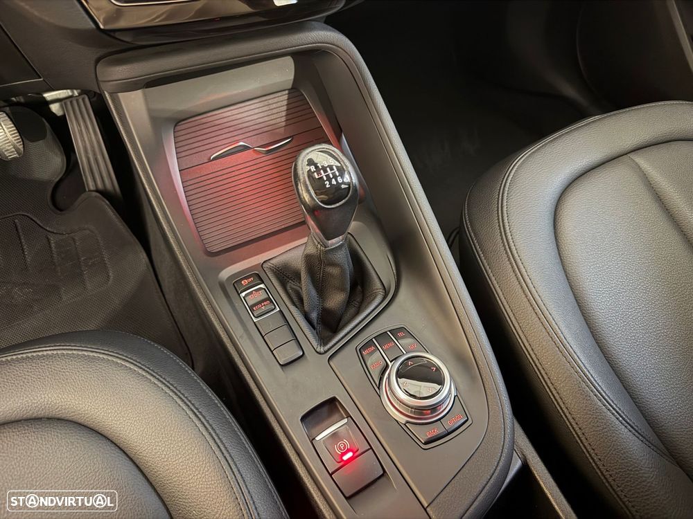BMW X1 16 d sDrive Advantage - 31