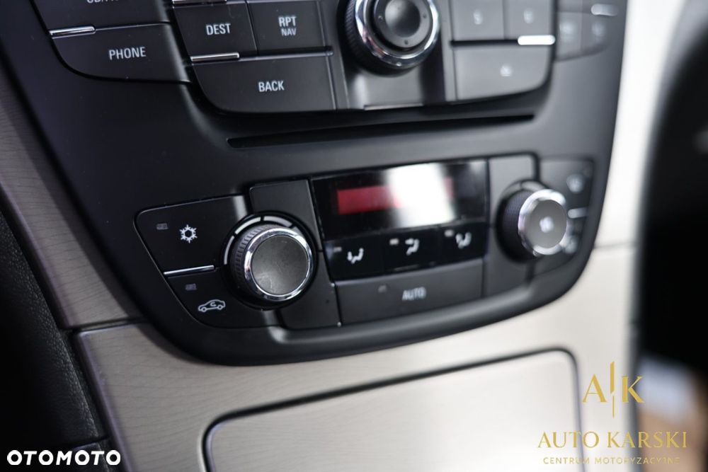 Opel Insignia - 27