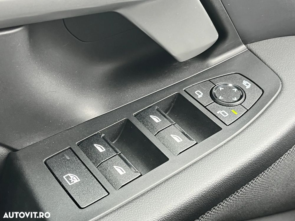 BMW Seria 5 520d Aut. - 21