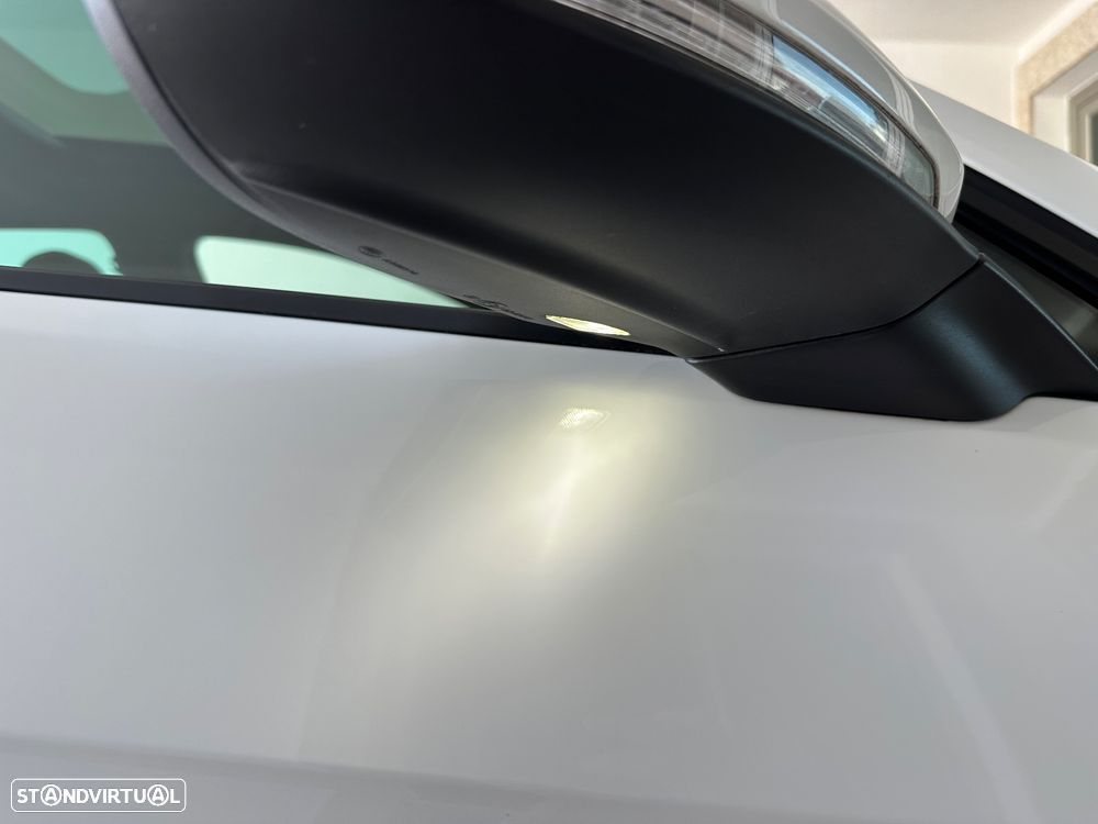 VW Golf 2.0 TSi GTi DSG Performance - 40