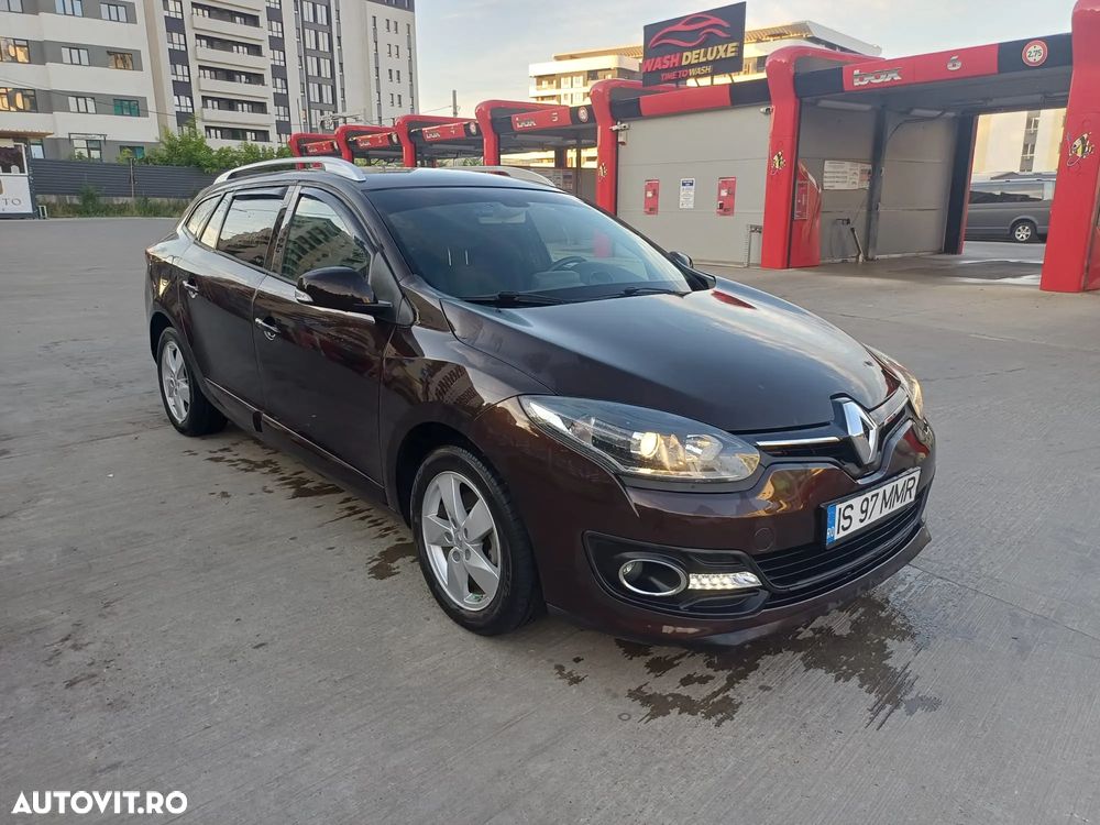 Renault Megane dCi 95 FAP Paris - 10