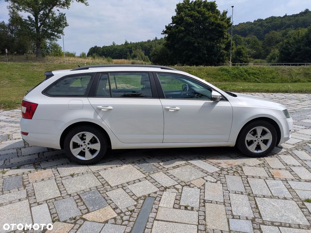 Skoda Octavia 1.6 TDI Greenline - 5