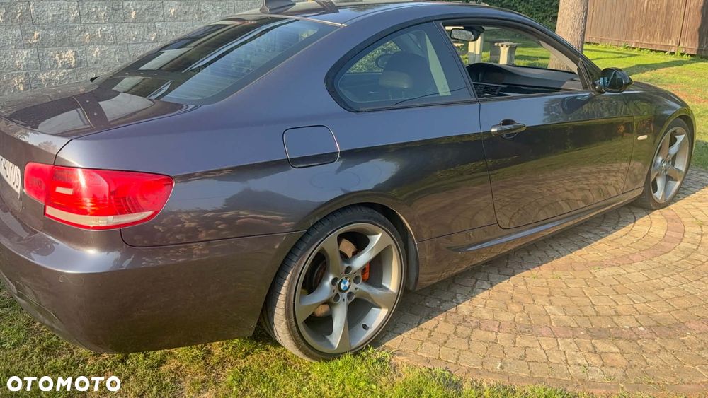 BMW Seria 3 330d - 6