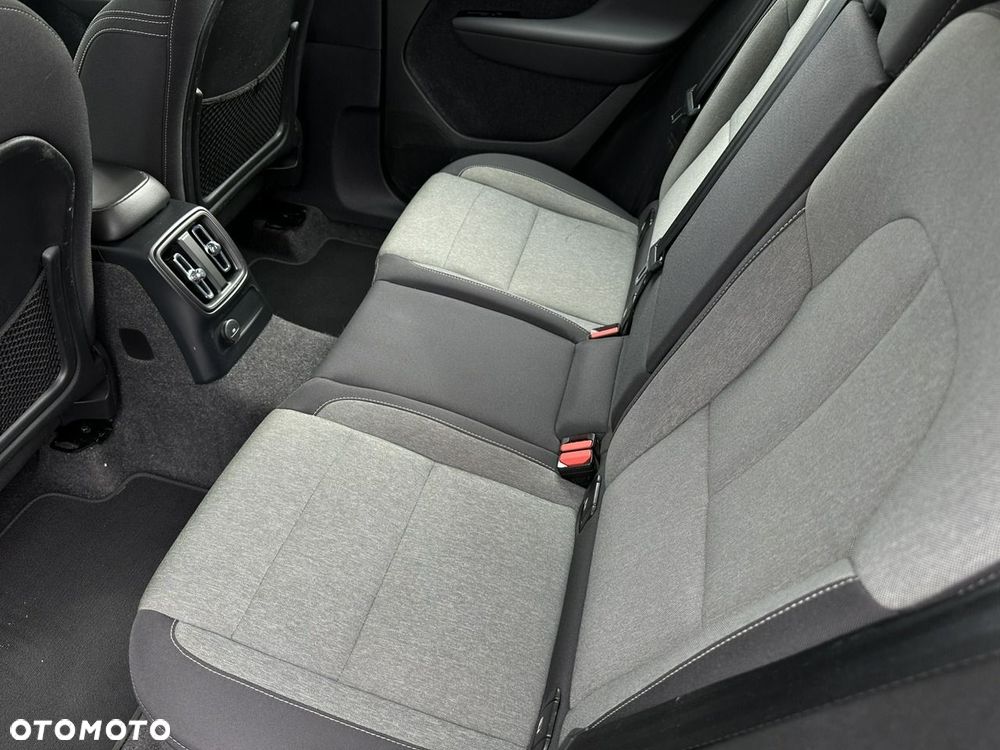 Volvo XC 40 T4 Recharge DKG Inscription Expression - 17