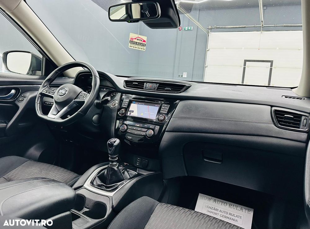 Nissan X-Trail 1.6 dCi N-Connecta - 24