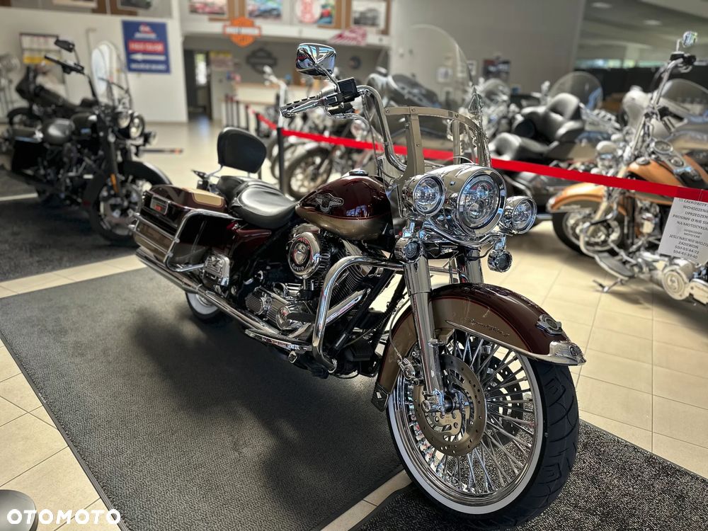 Harley-Davidson Touring Road King - 3