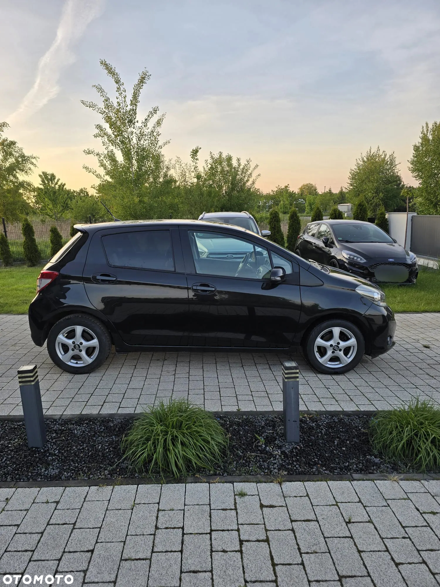 Toyota Yaris 1.33 VVT-i Executive - 2