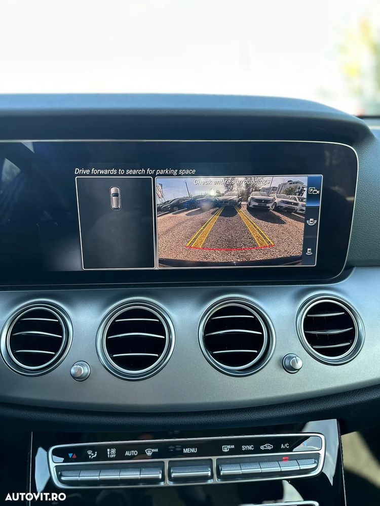 Mercedes-Benz E - 24