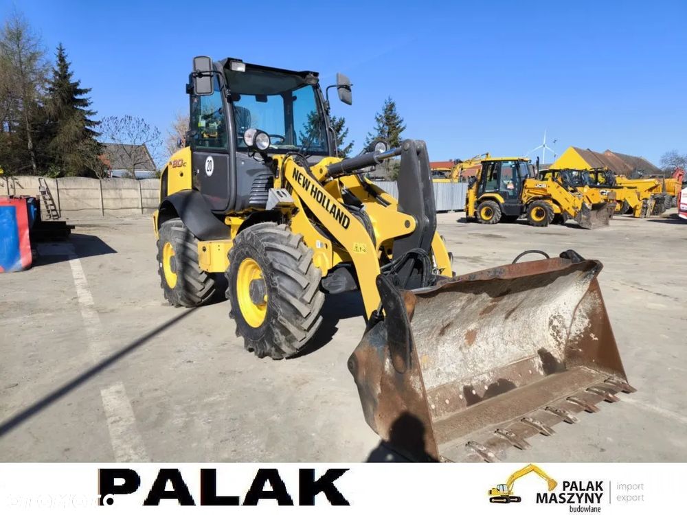 New Holland Ładowarka  NEW HOLLAND  W 80 C , 2015 rok,NOWE OPONY - 5