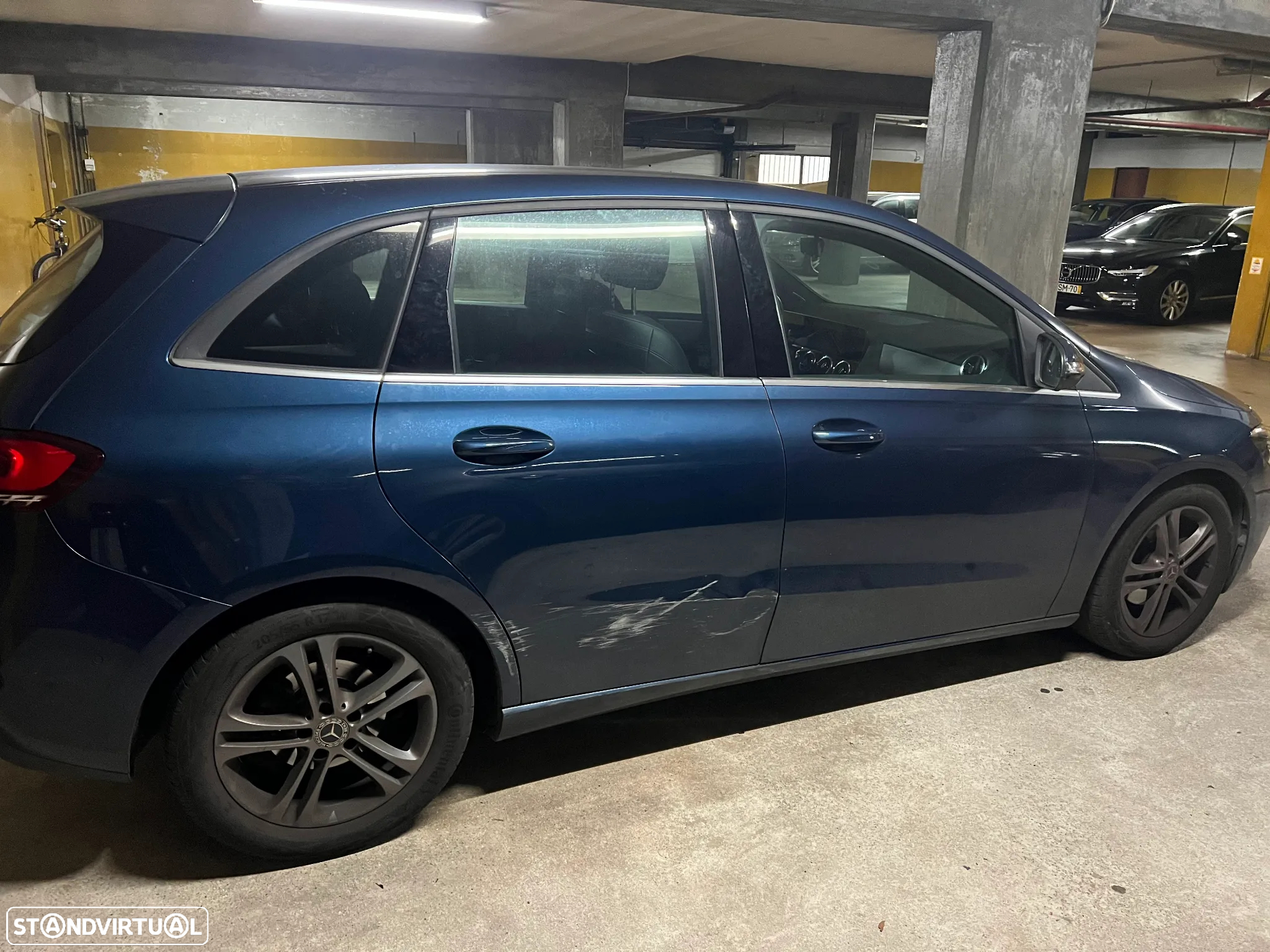 Mercedes-Benz B 180 - 10