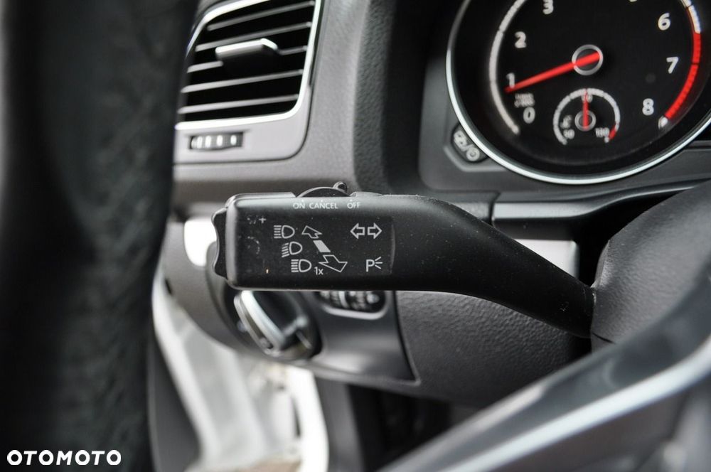 Volkswagen Scirocco 1.4 TSI BlueMotion Technology Club - 23