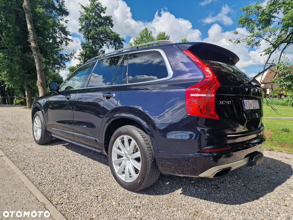 Volvo XC 90 - 4