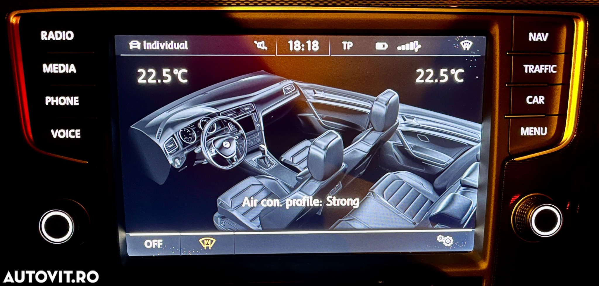 Volkswagen Golf 2.0 TSI BMT DSG GTI Performance - 39