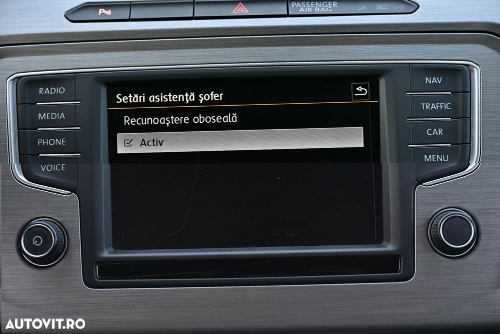 Volkswagen Passat 2.0 TDI Trendline - 28