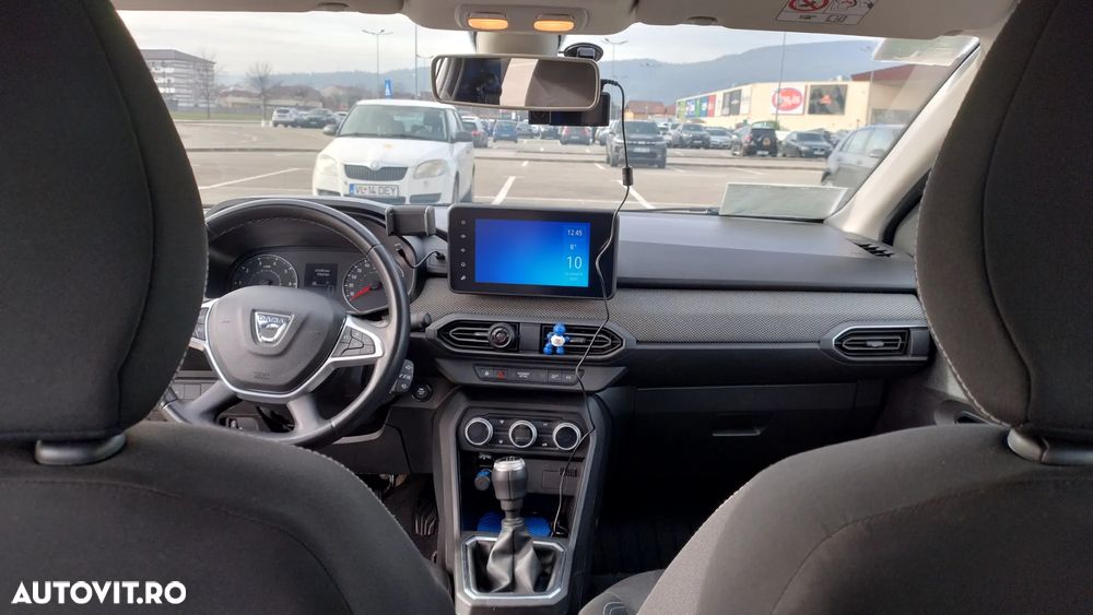 Dacia Logan TCe 90 MT6 Prestige - 12