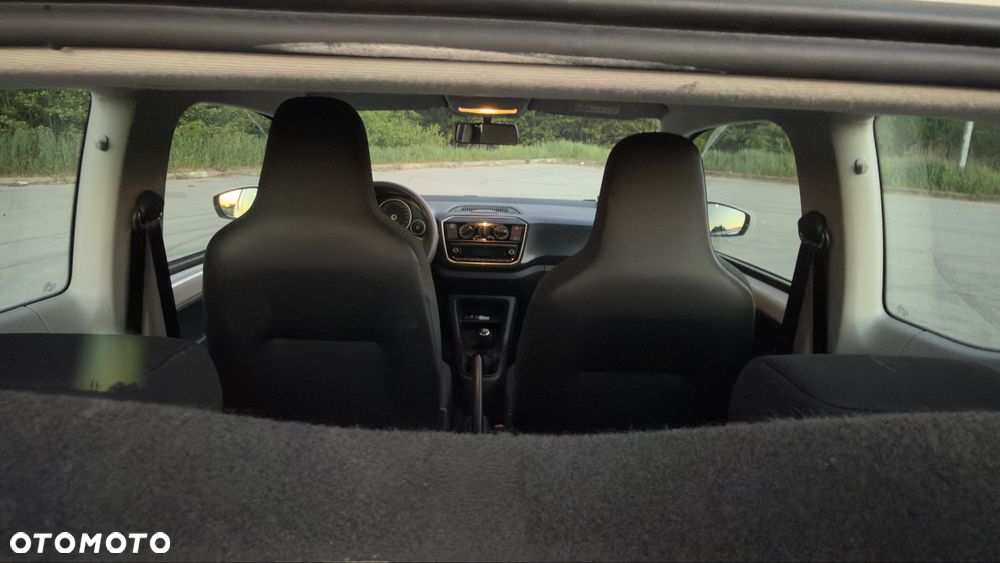 Volkswagen up! - 7