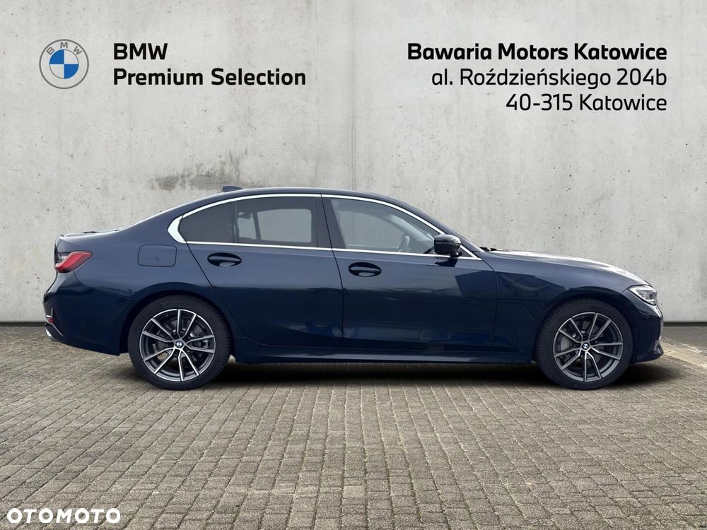 BMW Seria 3 330e Luxury Line - 29