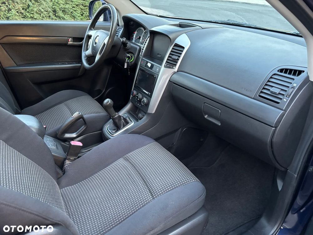 Chevrolet Captiva 2.4 2WD 5 Sitzer LS - 18