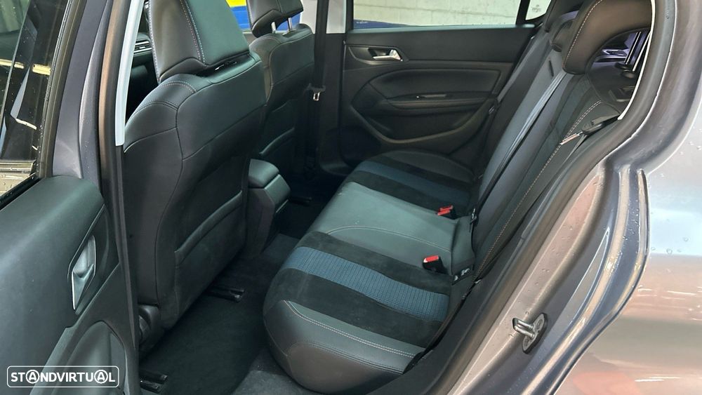 Peugeot 308 1.2 PureTech GT - 6