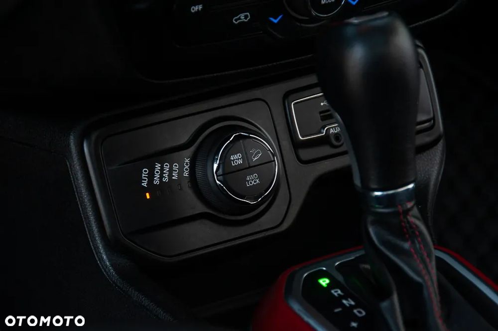 Jeep Renegade 2.0 MultiJet Trailhawk 4WD S&S - 35