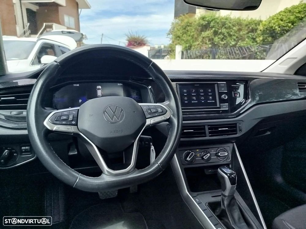 VW Taigo 1.0 TSI Urban DSG - 16
