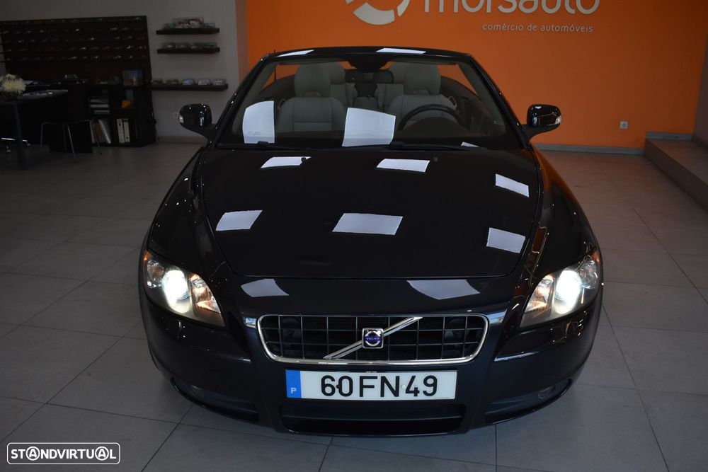 Volvo C70 2.4 D5 Momentum - 50