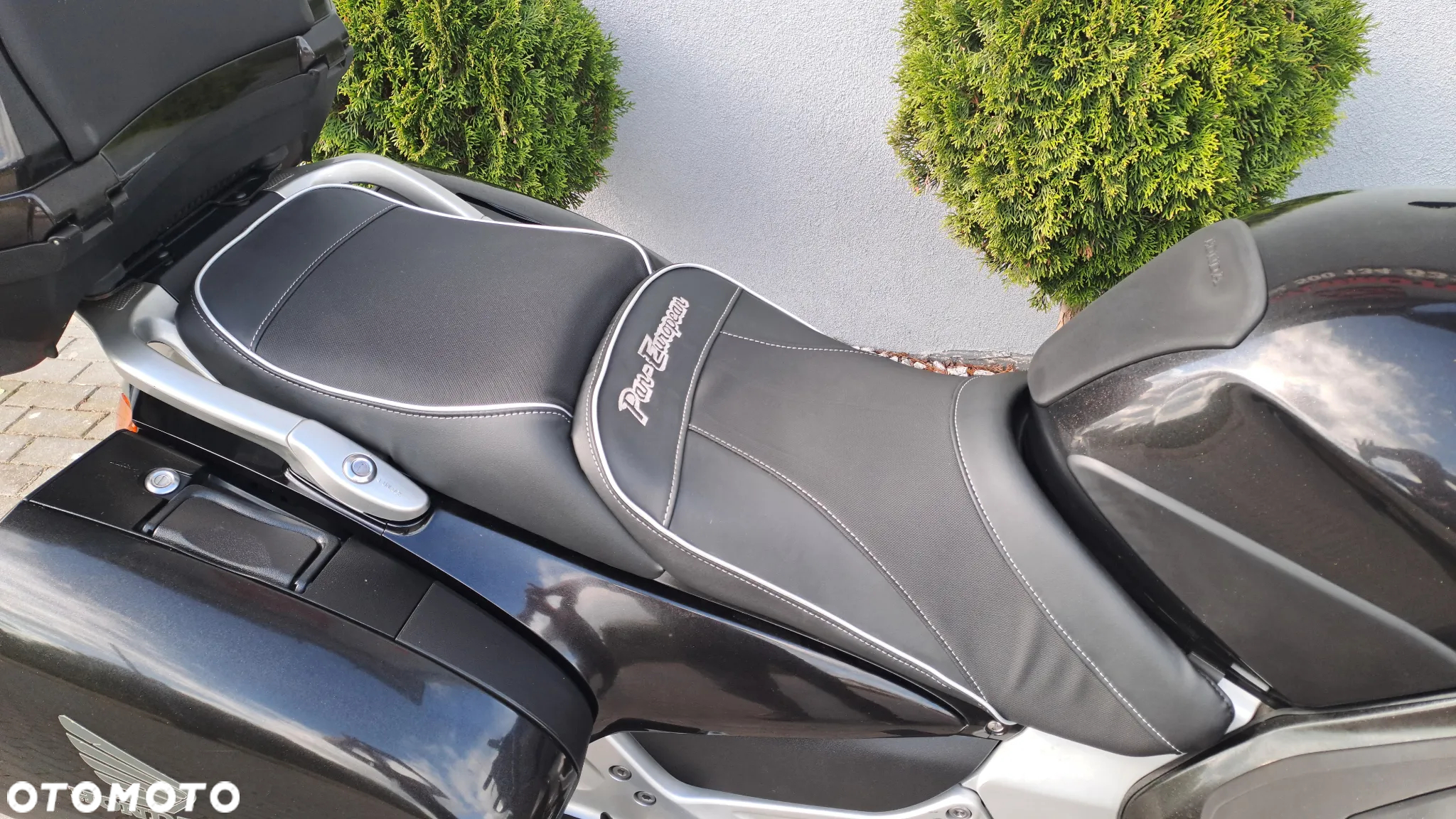 Honda ST - 13