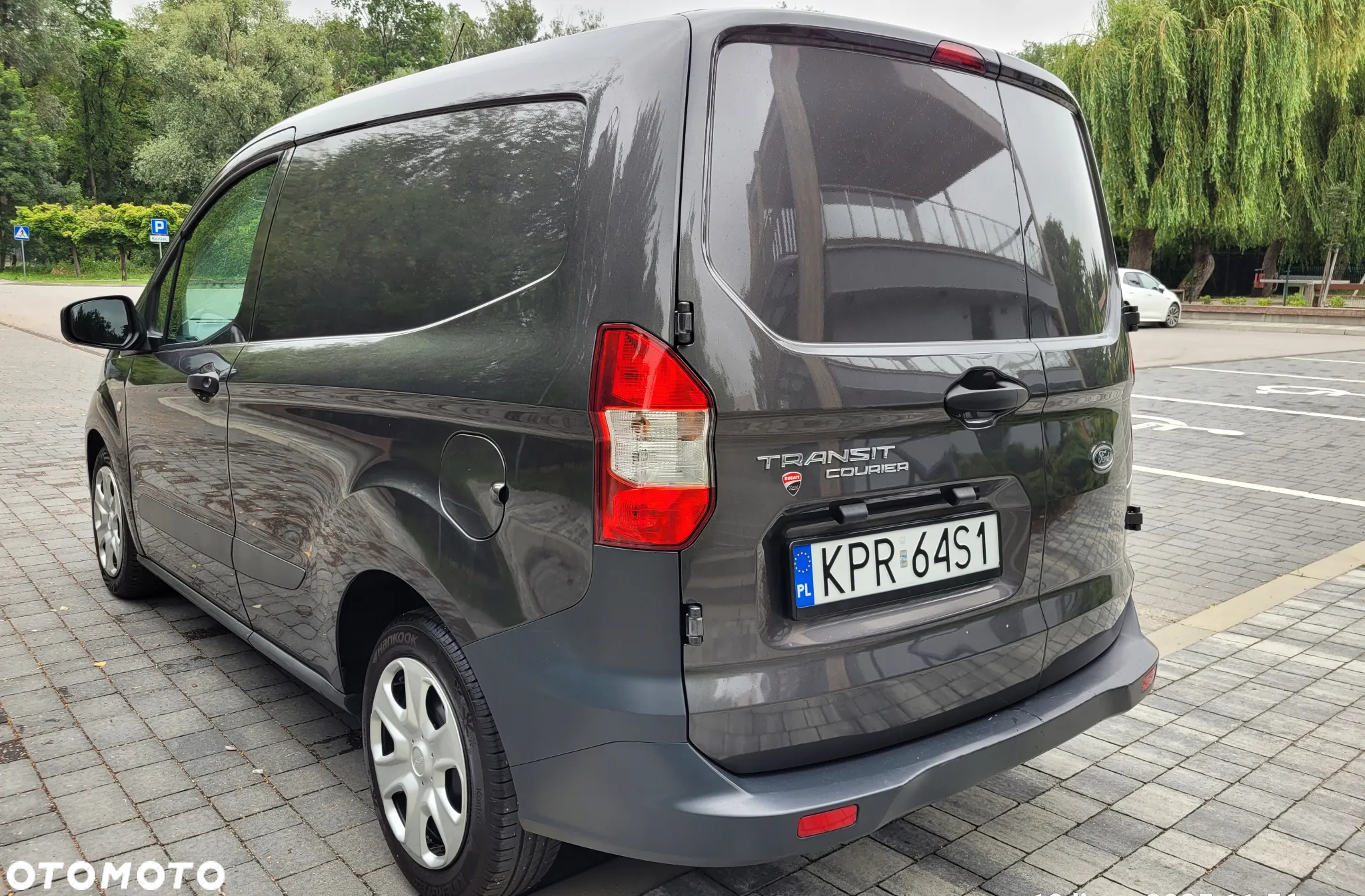 Ford Transit Courier - 5