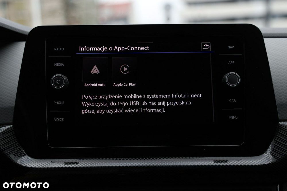 Volkswagen T-Cross - 24