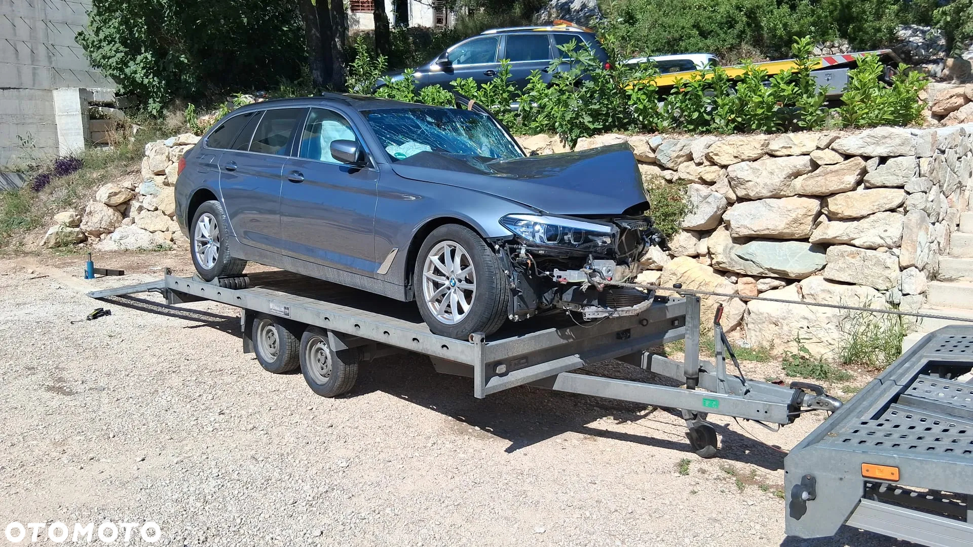 BMW Seria 5 520d xDrive Touring M Sport Edition - 2