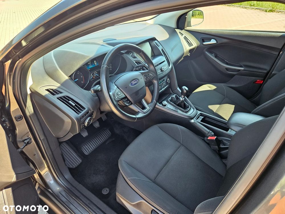 Ford Focus 1.5 TDCi DPF Start-Stopp-System Trend - 8