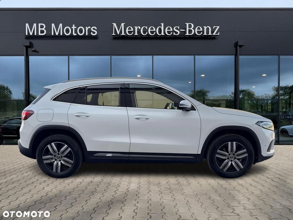 Mercedes-Benz EQA - 5