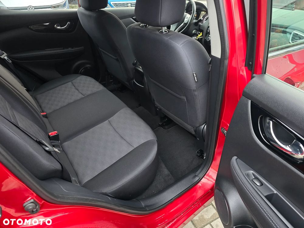 Nissan Qashqai - 10