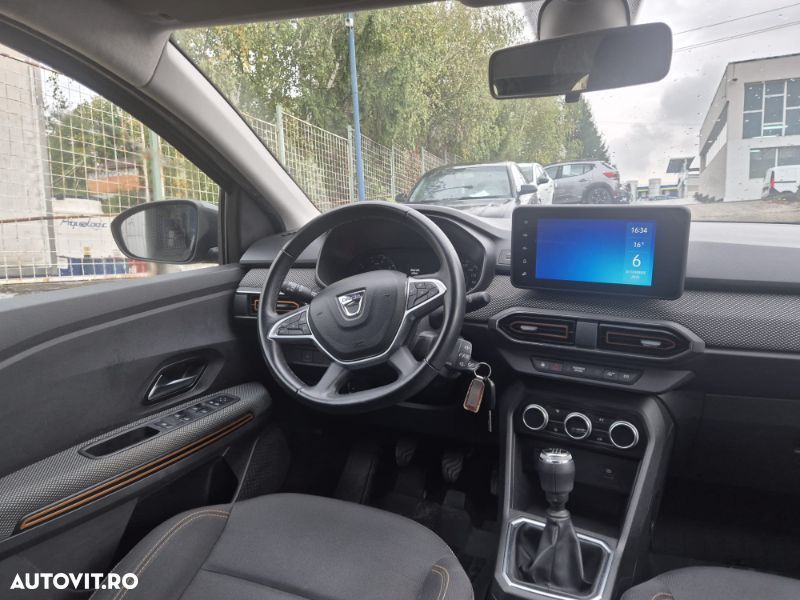 Dacia Sandero - 12