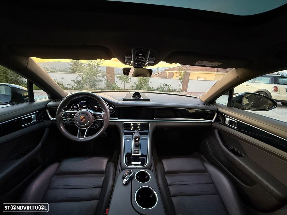 Porsche Panamera Sport Turismo - 8