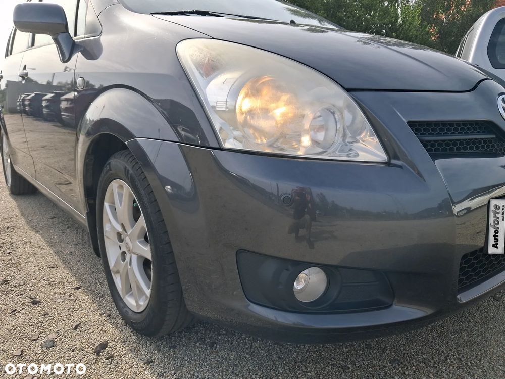 Toyota Corolla Verso 2.2 D-4D Premium + 7os - 24