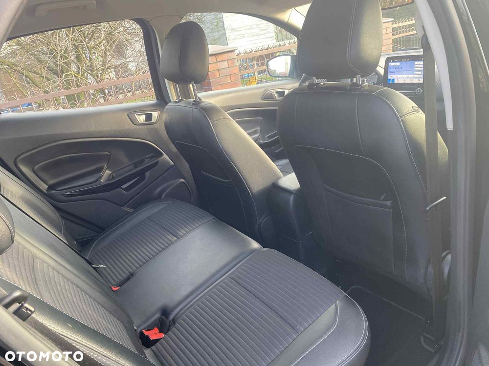 Ford EcoSport - 19
