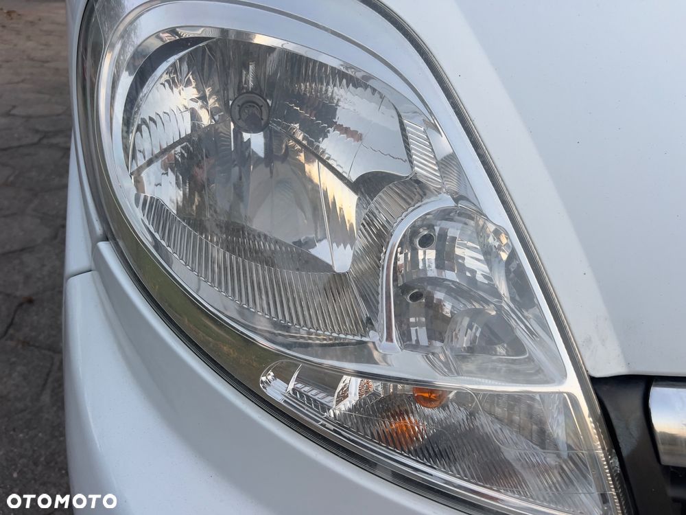 Opel Vivaro - 31