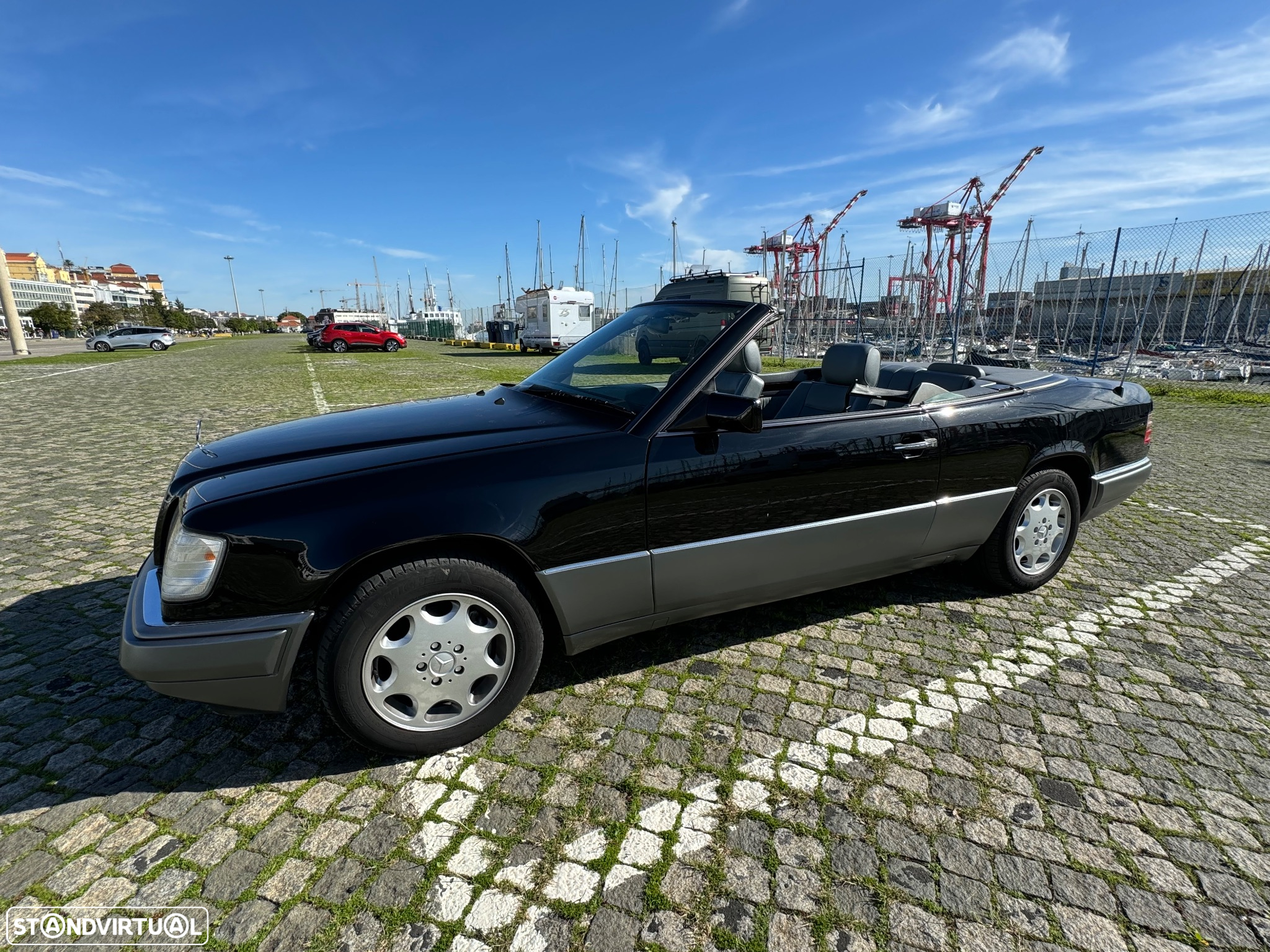 Mercedes-Benz E 200 - 2