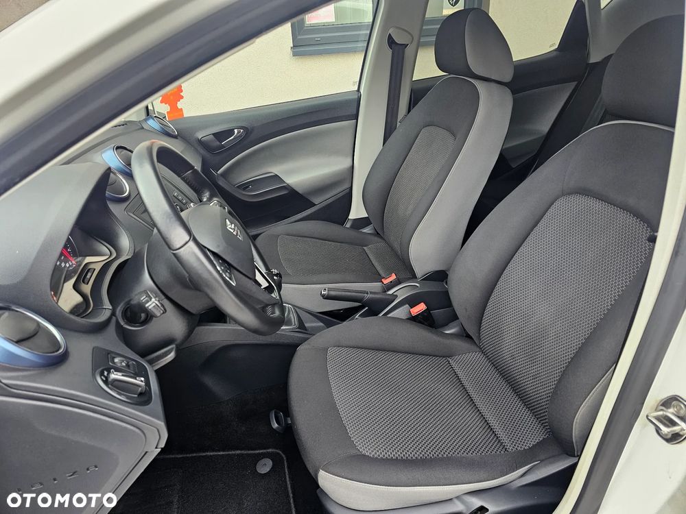 Seat Ibiza 1.2 TSI CONNECT - 22