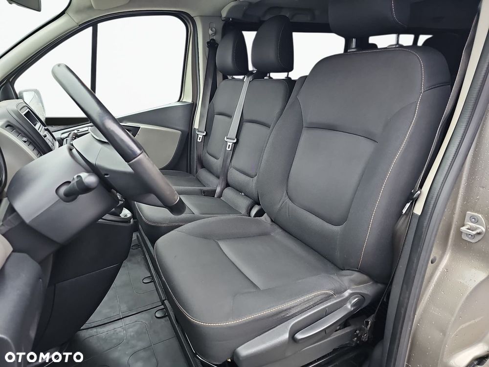 Renault Trafic 1.6 dCi - 12