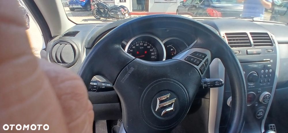 Suzuki Vitara - 5